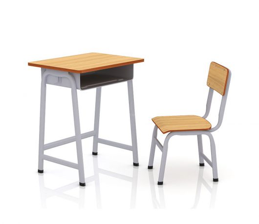 Chaise d'école et bureau