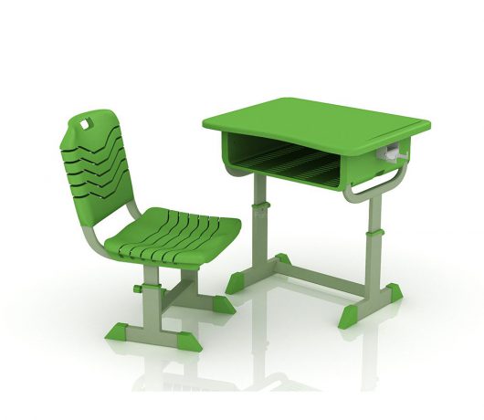 Chaise d'école et bureau