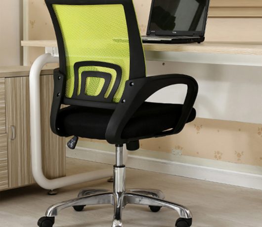 Silla de oficina con asiento de malla