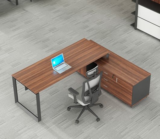 Исполнительный l-образный офисный стол