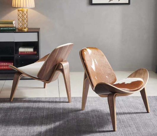 Cadeira de madeira estilosa