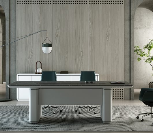 Luxury Meeting Table