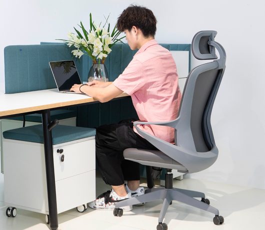 Chaise de bureau exécutif en maille