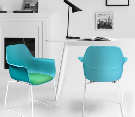 Chaise de loisirs en plastique de bureau