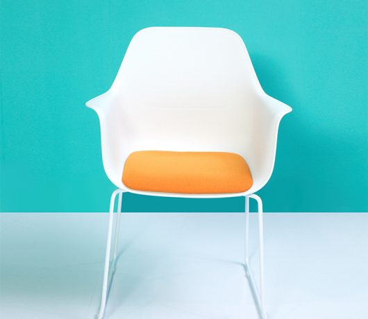 Chaise de loisirs en plastique de bureau