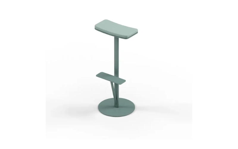 Super-Comfy Bar Stool