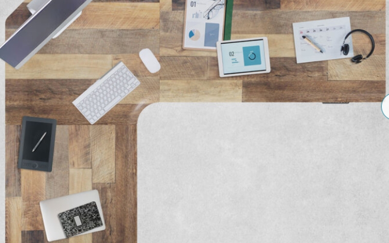 L-shape standing desk